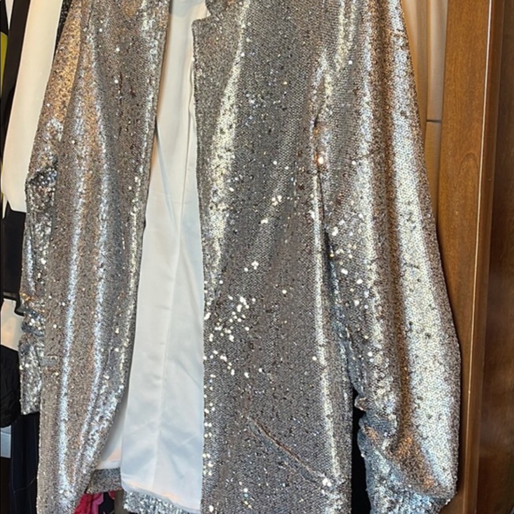 Metallic sequins jacket - Picture 2 of 3